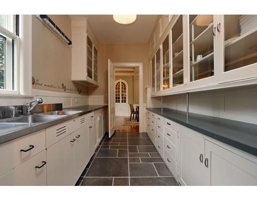 98 William St, Worcester, MA 01609 photo 9