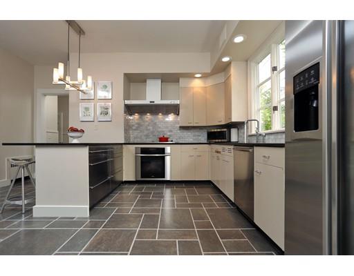 98 William St, Worcester, MA 01609 photo 6