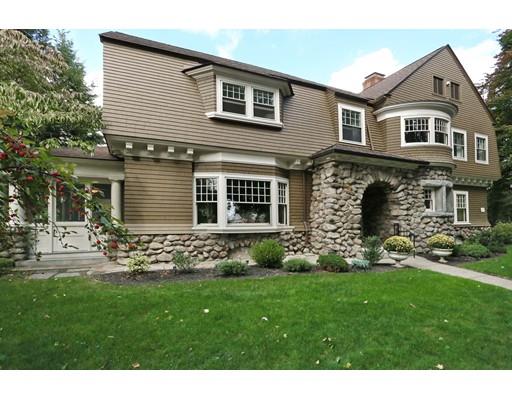 98 William St, Worcester, MA 01609 photo 1