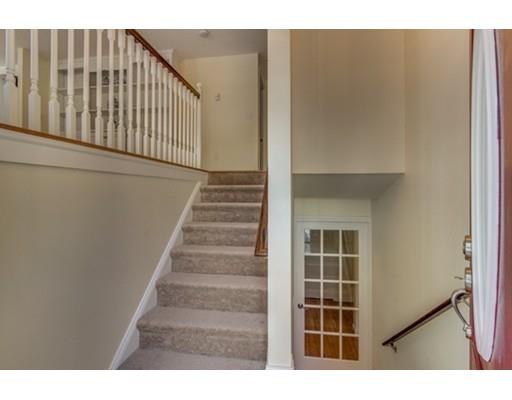 8 Gove Ave, Beverly, MA 01915 photo 4