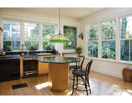 25 Edgehill Rd, Brookline, MA 02445 photo 4
