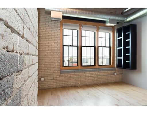 43 Charlton St #B501, Everett, MA 02149 photo 9