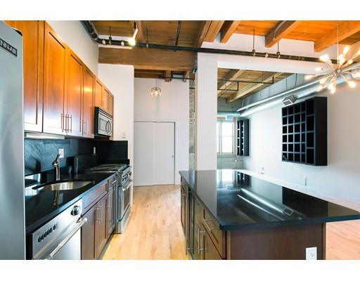 43 Charlton St #B501, Everett, MA 02149 photo 3