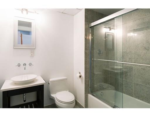 43 Charlton St #B501, Everett, MA 02149 photo 8