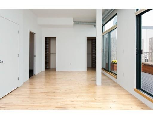 43 Charlton St #B501, Everett, MA 02149 photo 11