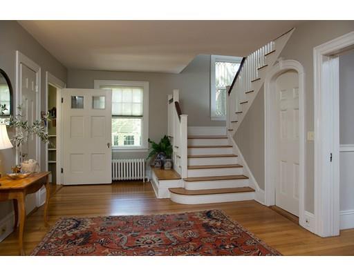 165 Rawson Rd, Brookline, MA 02445 photo 2