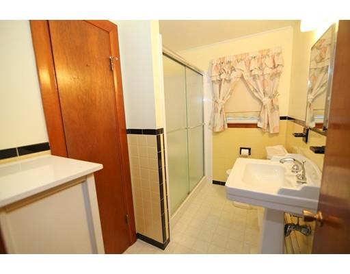 17 Riverview Rd, Gloucester, MA 01930 photo 9