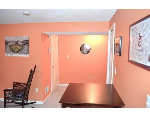 52 Jordan St, Springfield, MA 01129 photo 5