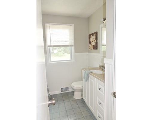 53 Timothy Cir, Springfield, MA 01119 photo 13