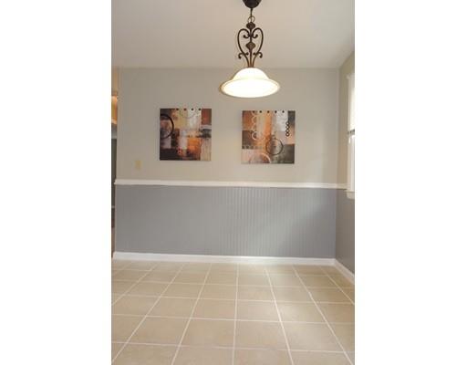 53 Timothy Cir, Springfield, MA 01119 photo 6
