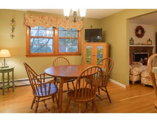 23 Delaware Ave, Danvers, MA 01923 photo 9