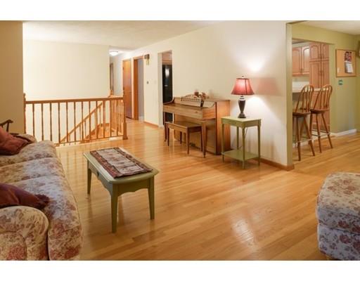 23 Delaware Ave, Danvers, MA 01923 photo 6