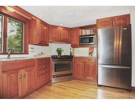 16 Olde Lantern Rd, Acton, MA 01720 photo 5