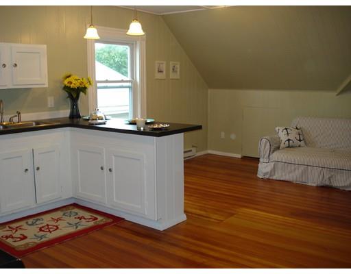 30 Prospect St #3, Gloucester, MA 01930 photo 2