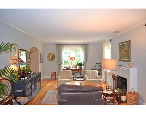 425 Trafton Rd, Springfield, MA 01108 photo 9