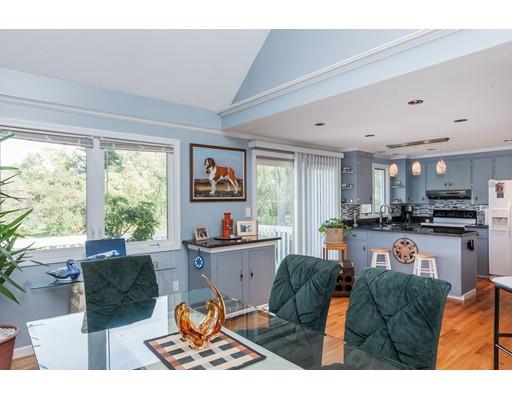 184 Marmon St, Springfield, MA 01129 photo 17