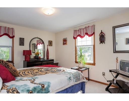 184 Marmon St, Springfield, MA 01129 photo 21