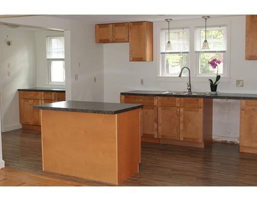73 Pine Acre Rd, Springfield, MA 01129 photo 5