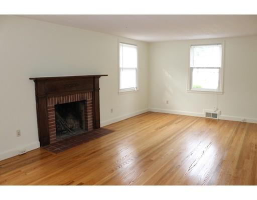 73 Pine Acre Rd, Springfield, MA 01129 photo 7