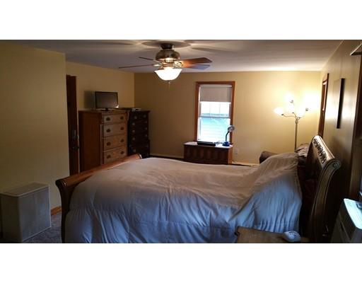 5 Pompano Rd, Worcester, MA 01605 photo 4