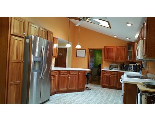 5 Pompano Rd, Worcester, MA 01605 photo 2