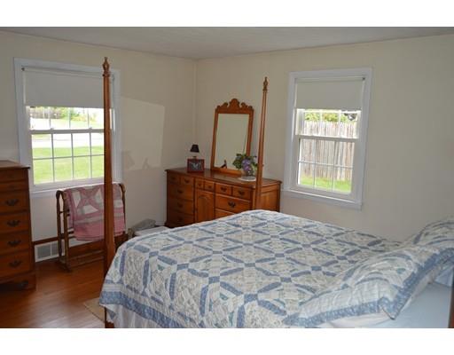 189 Acrebrook Rd, Springfield, MA 01129 photo 8
