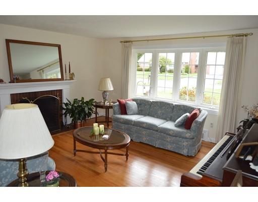 189 Acrebrook Rd, Springfield, MA 01129 photo 5