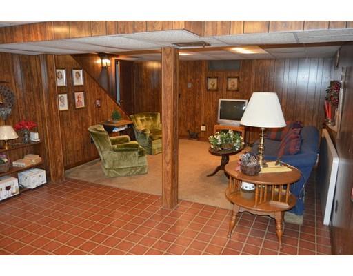 189 Acrebrook Rd, Springfield, MA 01129 photo 17