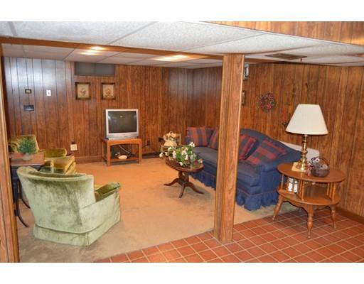 189 Acrebrook Rd, Springfield, MA 01129 photo 16