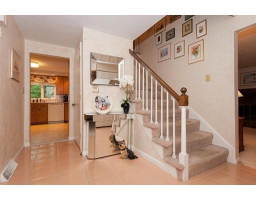 51 Eagle Dr, Sharon, MA 02067 photo 2