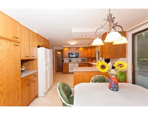 51 Eagle Dr, Sharon, MA 02067 photo 5