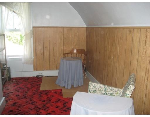 35 Trask St, Gloucester, MA 01930 photo 12