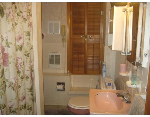 35 Trask St, Gloucester, MA 01930 photo 13