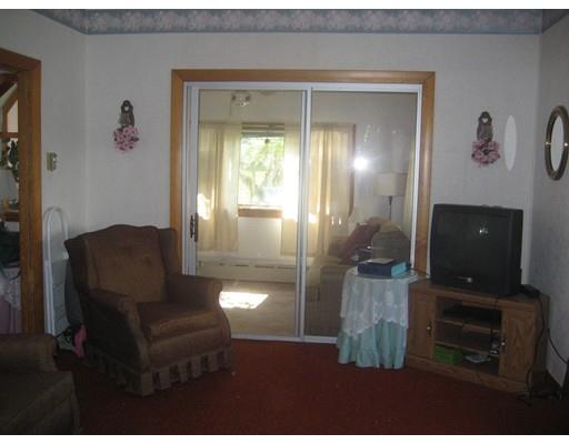 35 Trask St, Gloucester, MA 01930 photo 4