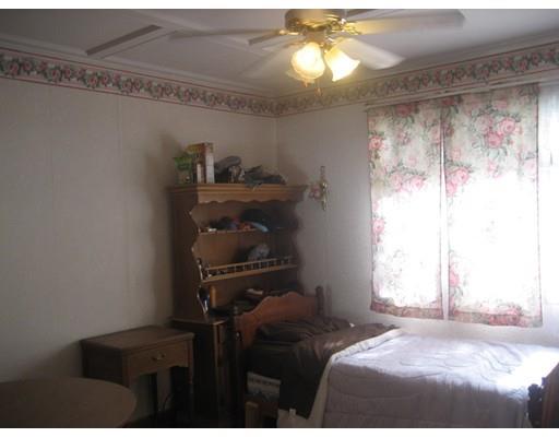 35 Trask St, Gloucester, MA 01930 photo 8