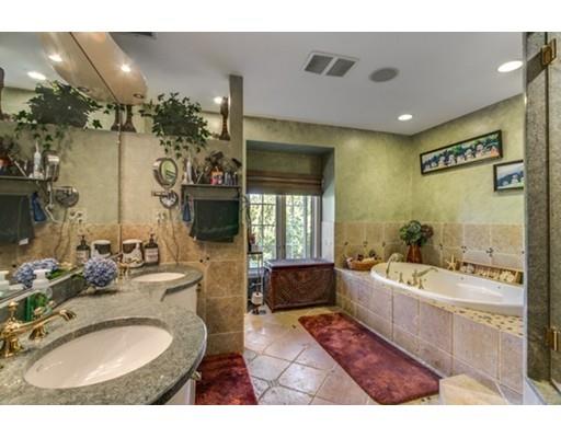 61 Ober St, Beverly, MA 01915 photo 10