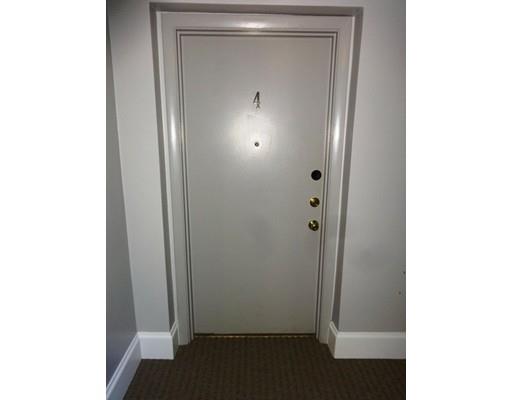 276 Albion St #4, Wakefield, MA 01880 photo 2