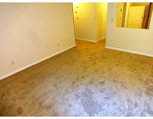 276 Albion St #4, Wakefield, MA 01880 photo 4