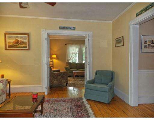 39 Middlesex Ave, Reading, MA 01867 photo 7