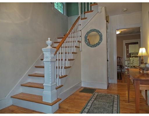 39 Middlesex Ave, Reading, MA 01867 photo 4