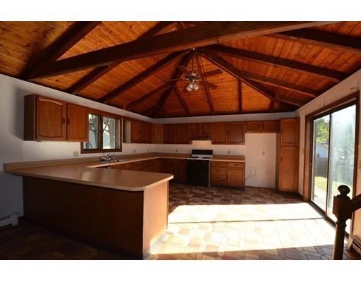 67 Oak St, Wakefield, MA 01880 photo 12