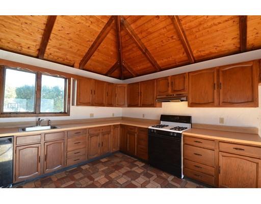 67 Oak St, Wakefield, MA 01880 photo 16