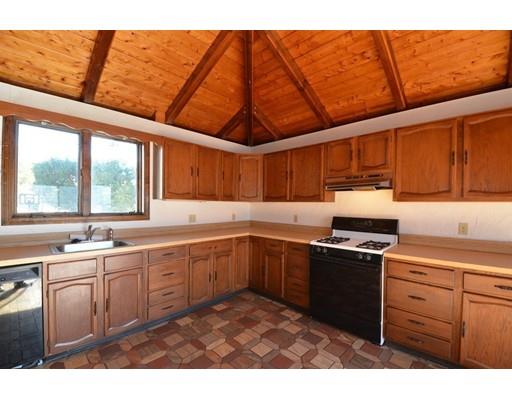 67 Oak St, Wakefield, MA 01880 photo 15