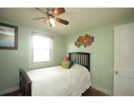 101 Leavitt St, Springfield, MA 01109 photo 13
