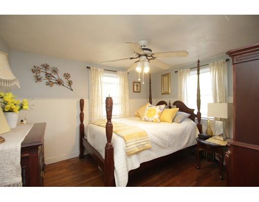 101 Leavitt St, Springfield, MA 01109 photo 10