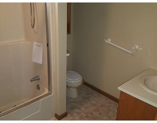 8 Samoset Rd, Worcester, MA 01604 photo 8