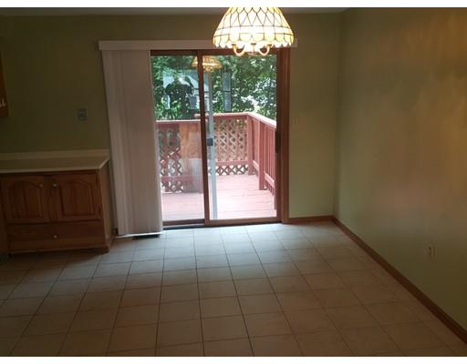 8 Samoset Rd, Worcester, MA 01604 photo 5