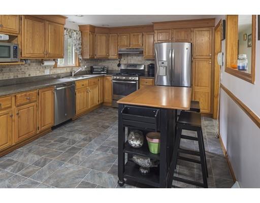 6 Trainor Dr, Braintree, MA 02184 photo 6