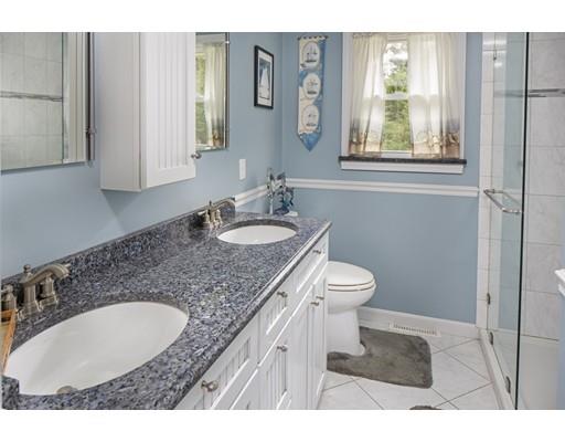 6 Trainor Dr, Braintree, MA 02184 photo 8