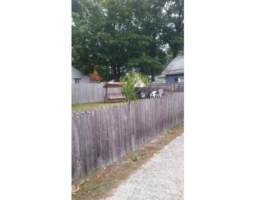 100 Upland St, Springfield, MA 01104 photo 4